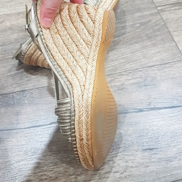 STUART WEITZMAN Gold Leather & Jute Sandals Size 7 - Picture 7 of 8